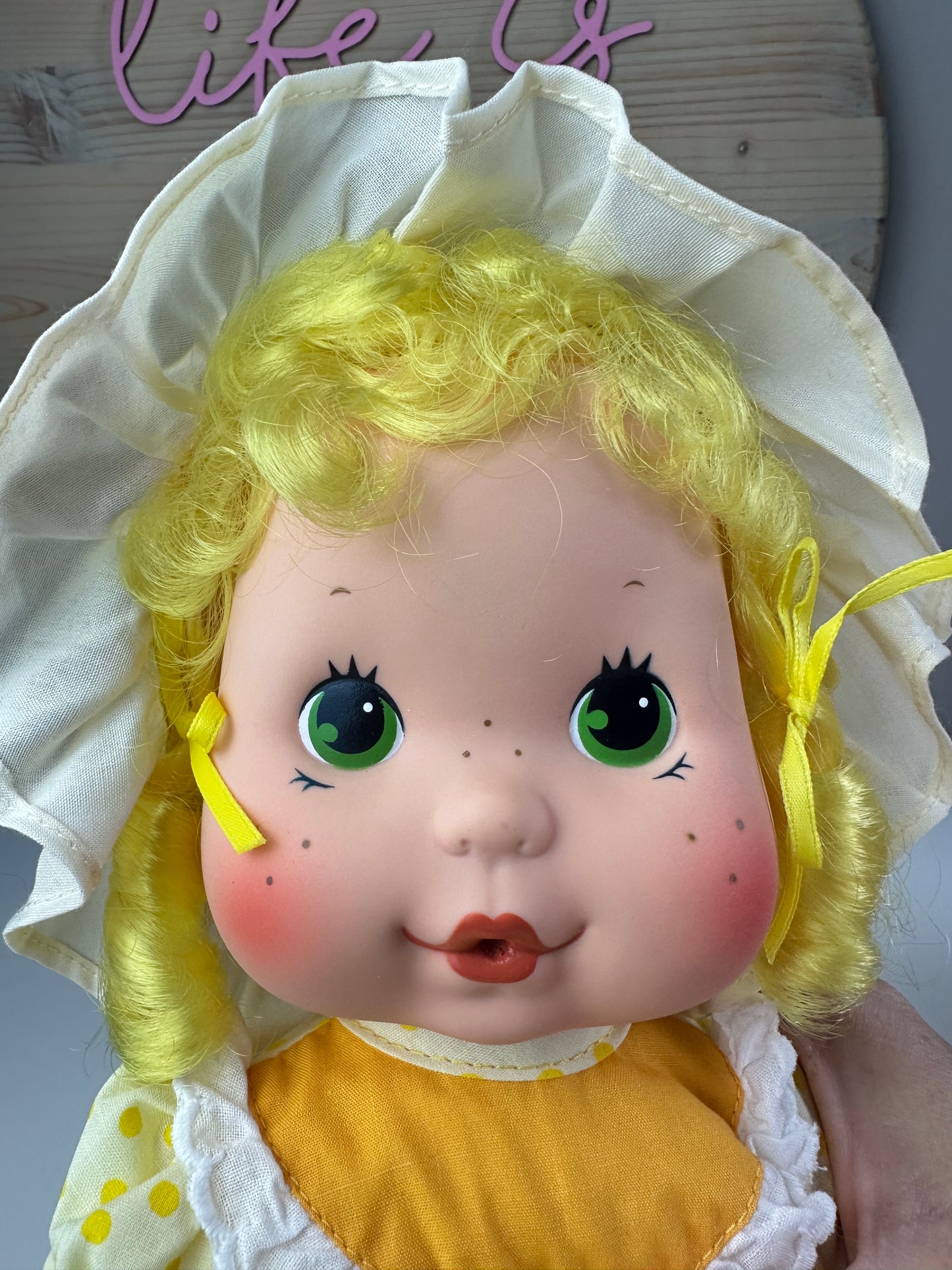 1982 Kenner Strawberry Shortcake Lemon Meringue Blow Kiss Baby Doll *Berry Vault*