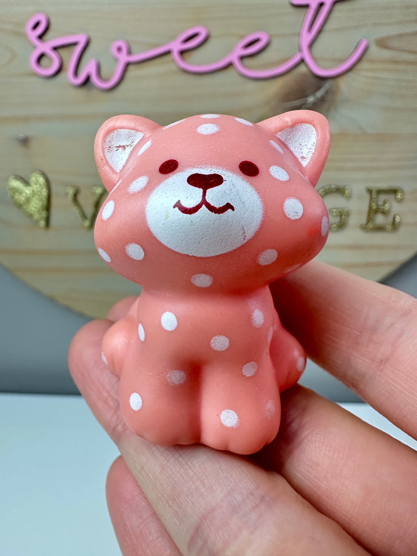 1982 Kenner Strawberry Shortcake Custard Pet