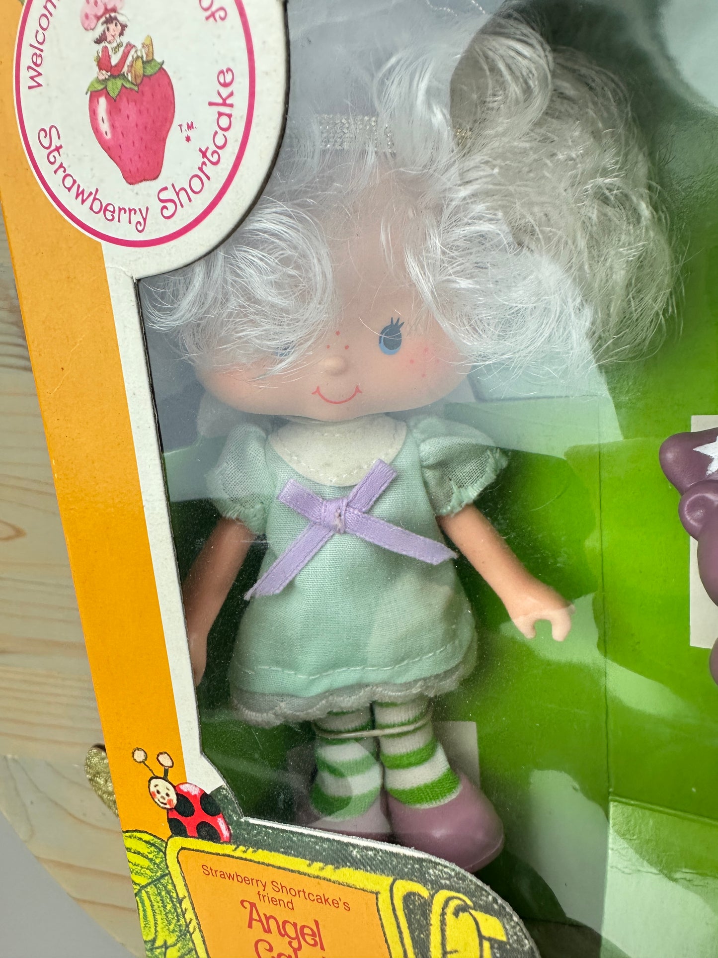1982 Kenner Strawberry Shortcake Angel Cake with Souffle Doll MIB
