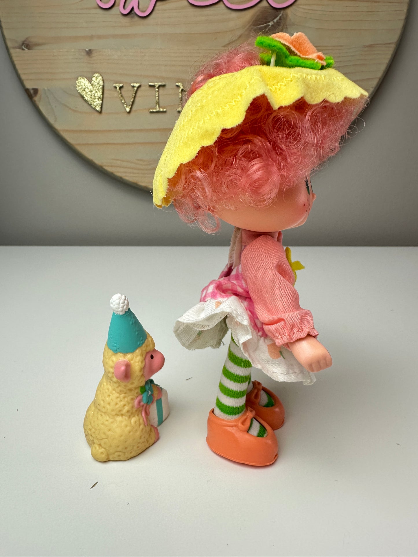 1984 Kenner Strawberry Shortcake Peach Blush with Melonie Belle Party Pleaser Doll *Berry Vault*