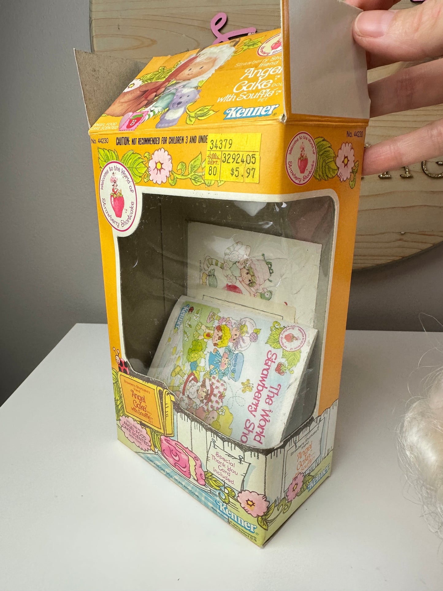 1982 Kenner Strawberry Shortcake Angel Cake with Souffle Doll