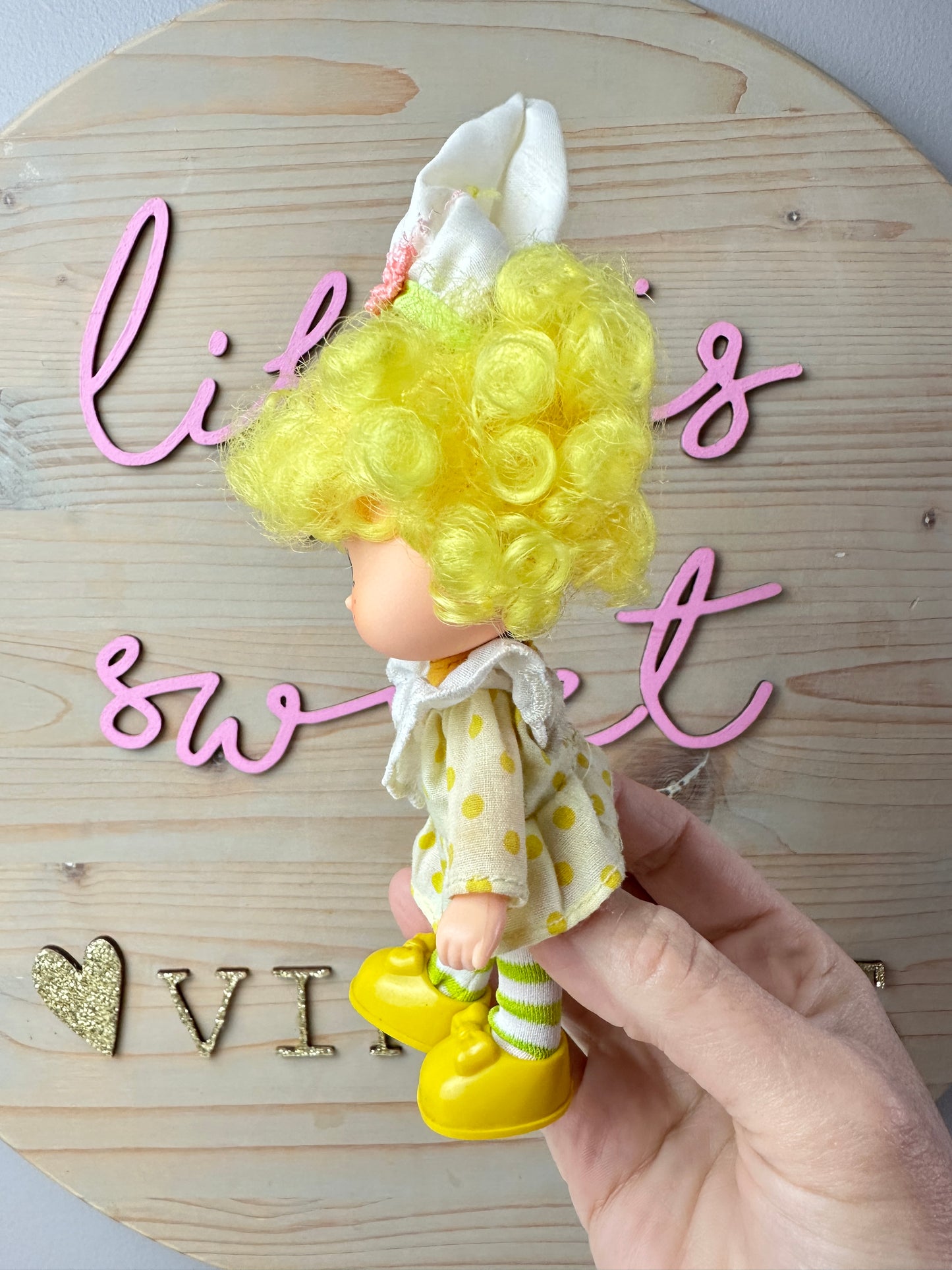 1981 Kenner Strawberry Shortcake Lemon Meringue Doll