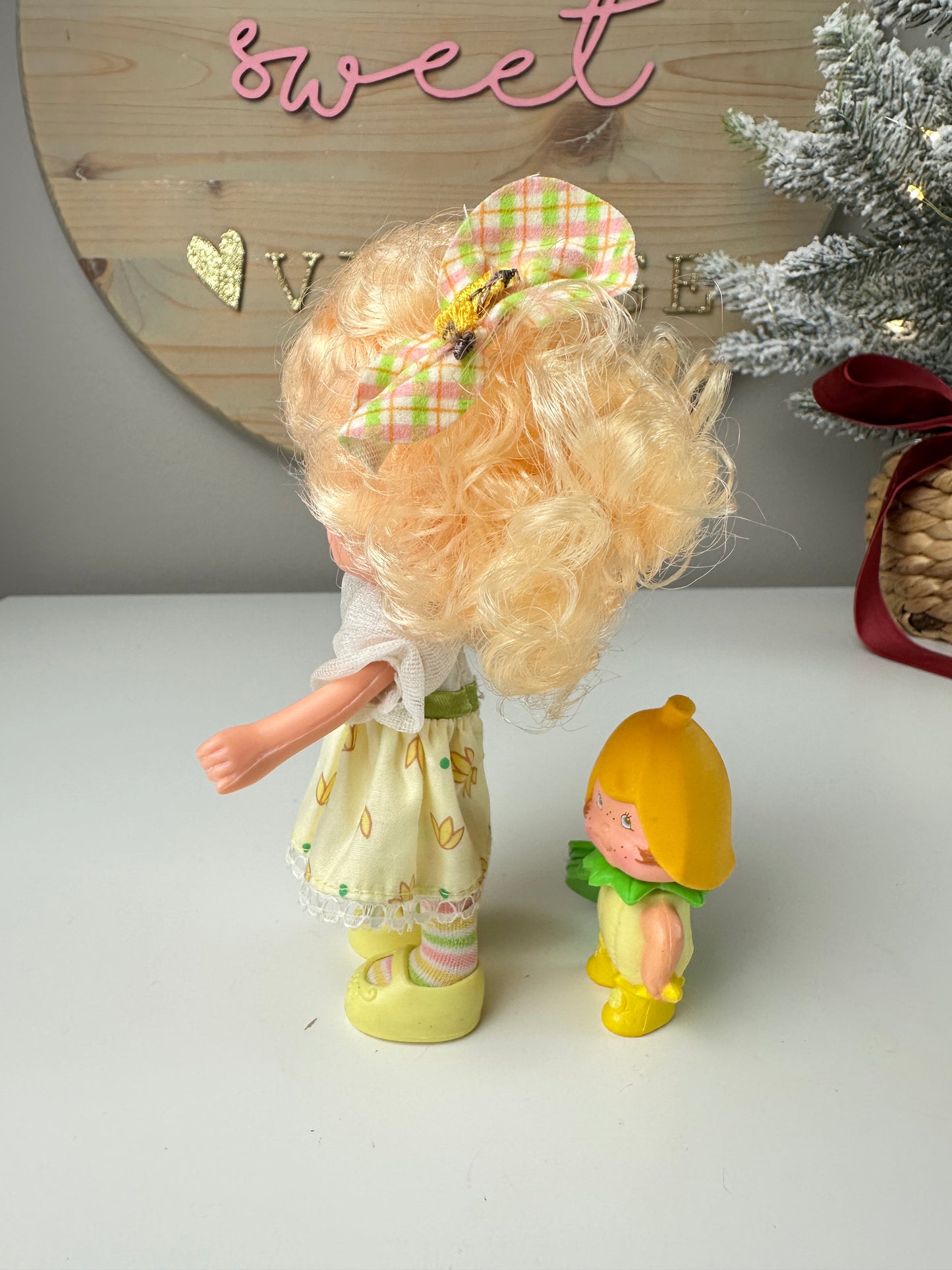 1985 Kenner Strawberry Shortcake Banana Twirl with Banana Berrykin Doll