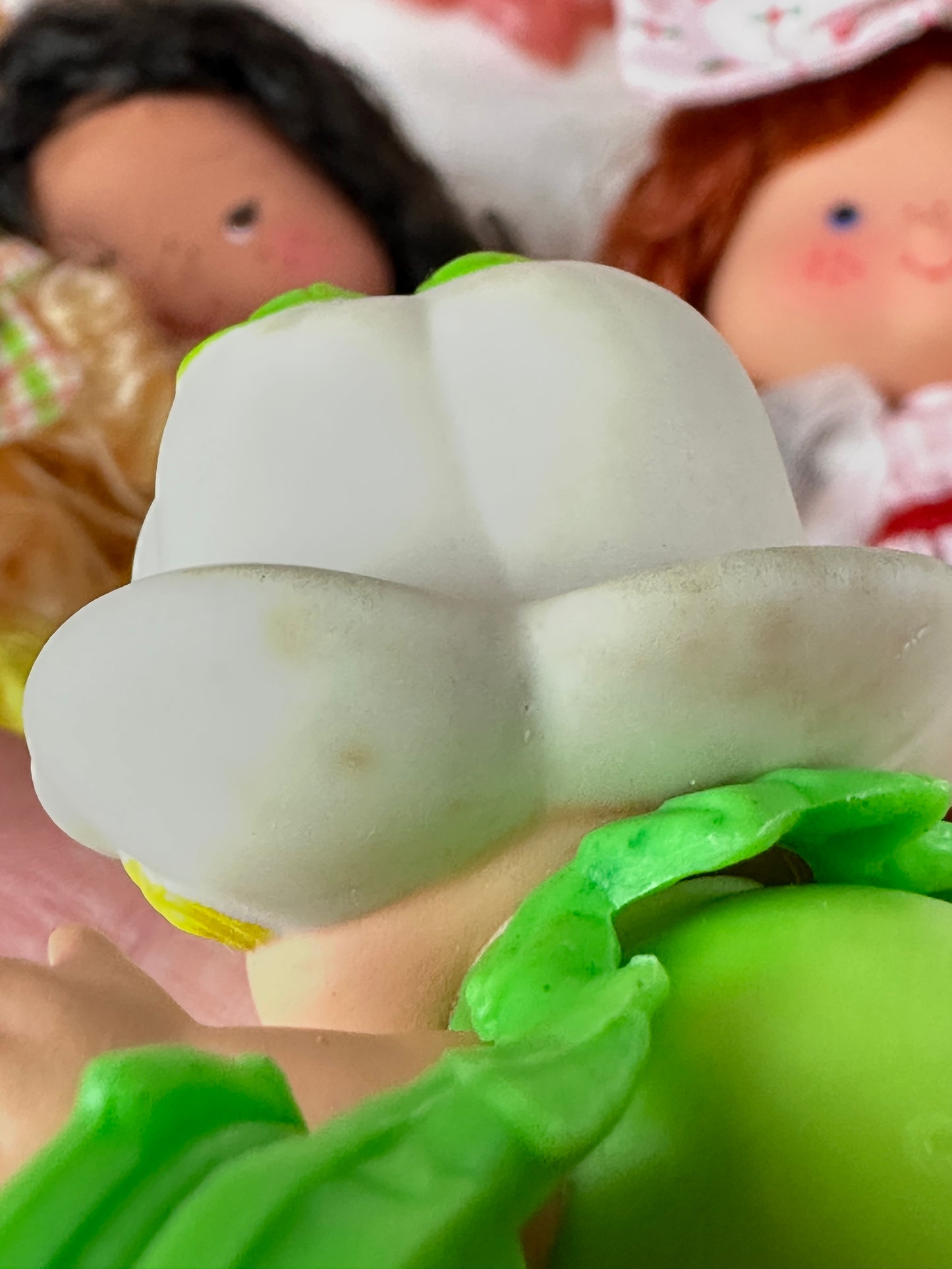 1985 Kenner Strawberry Shortcake COMPLETE Berrykin Doll Collection *Berry Vault*