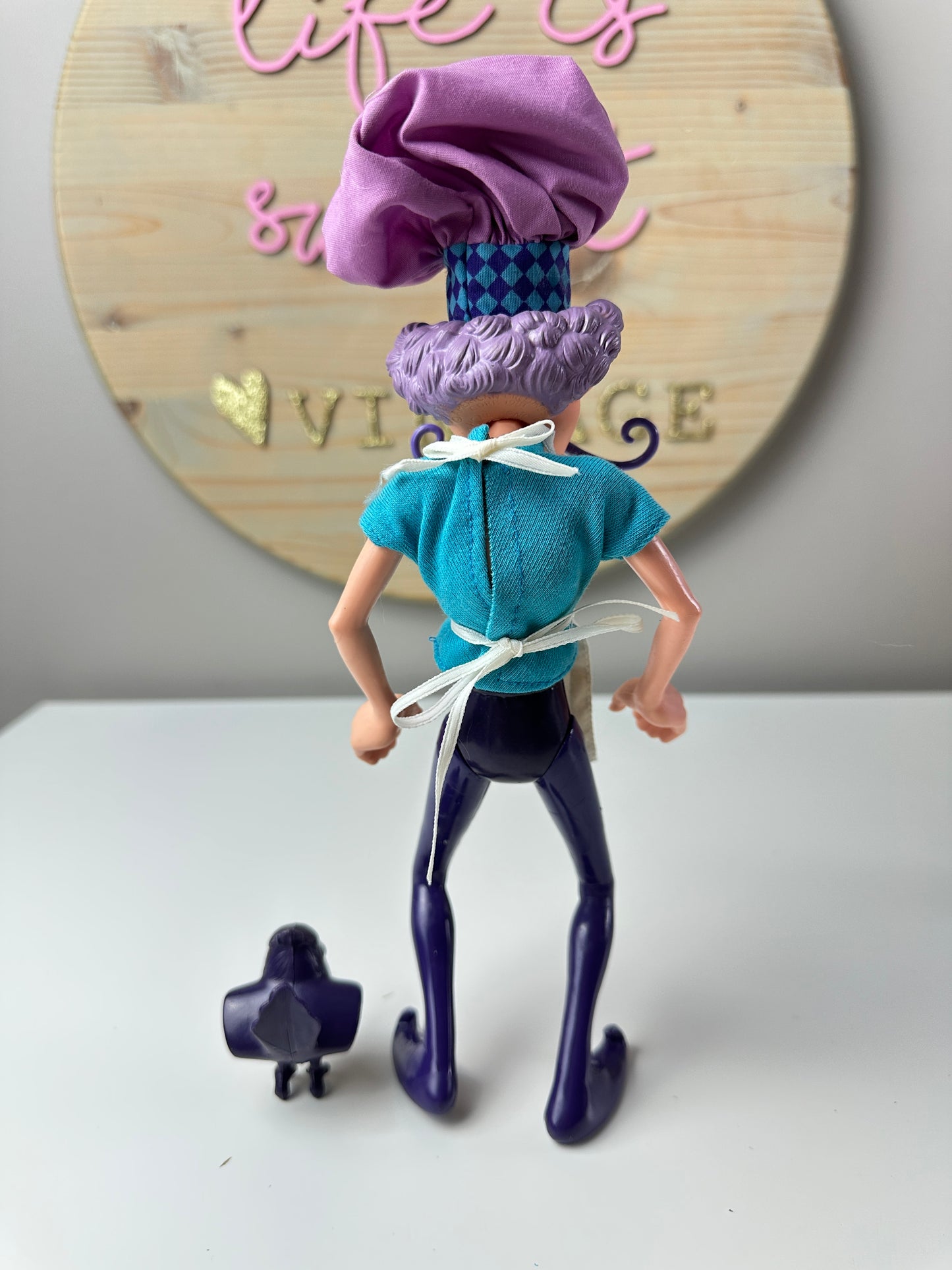 1981 Kenner Strawberry Shortcake Purple Pieman with Berry Bird Villain Doll