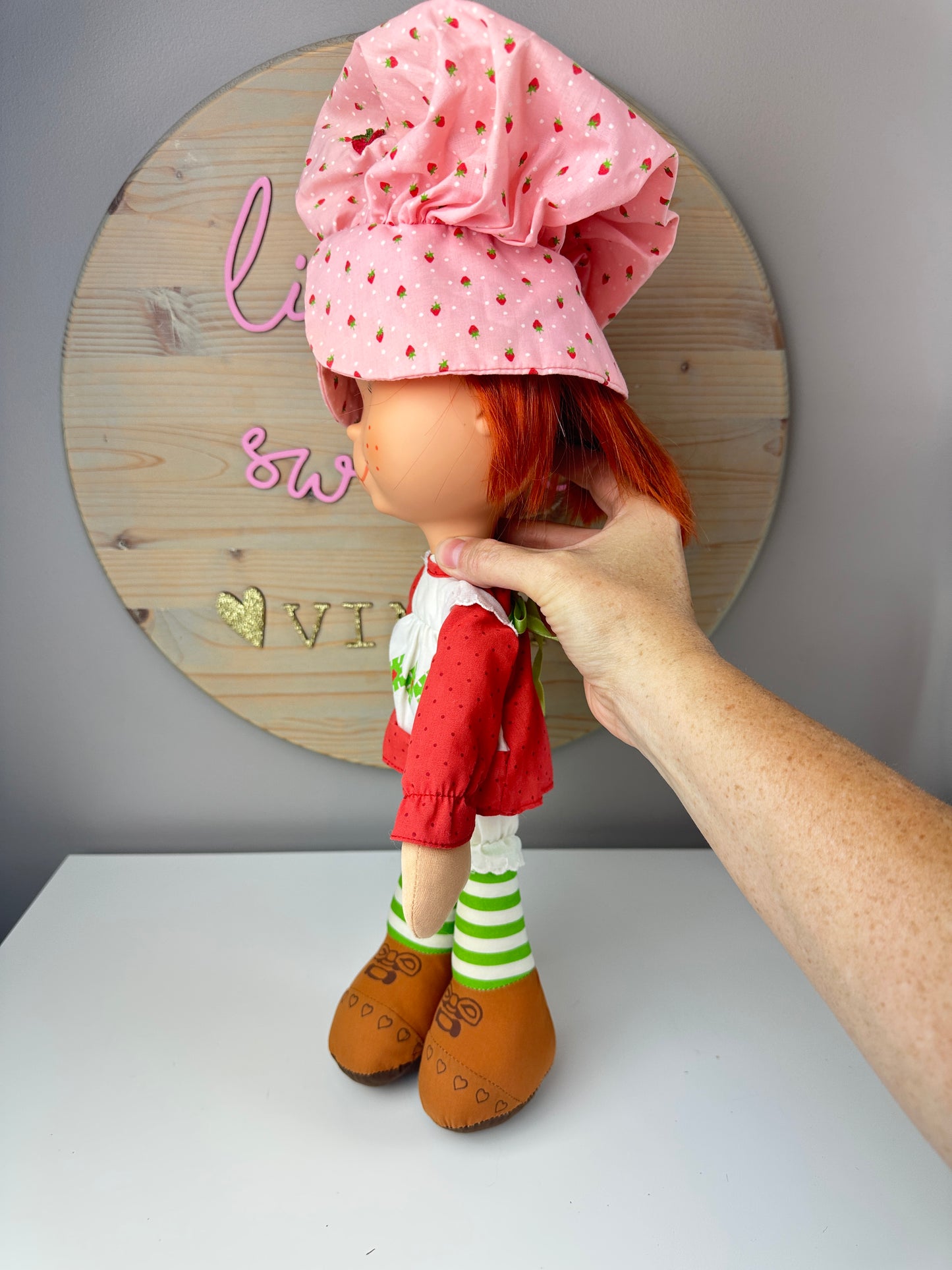 1980 Kenner Strawberry Shortcake Vinyl Face Rag Doll *Berry Vault*