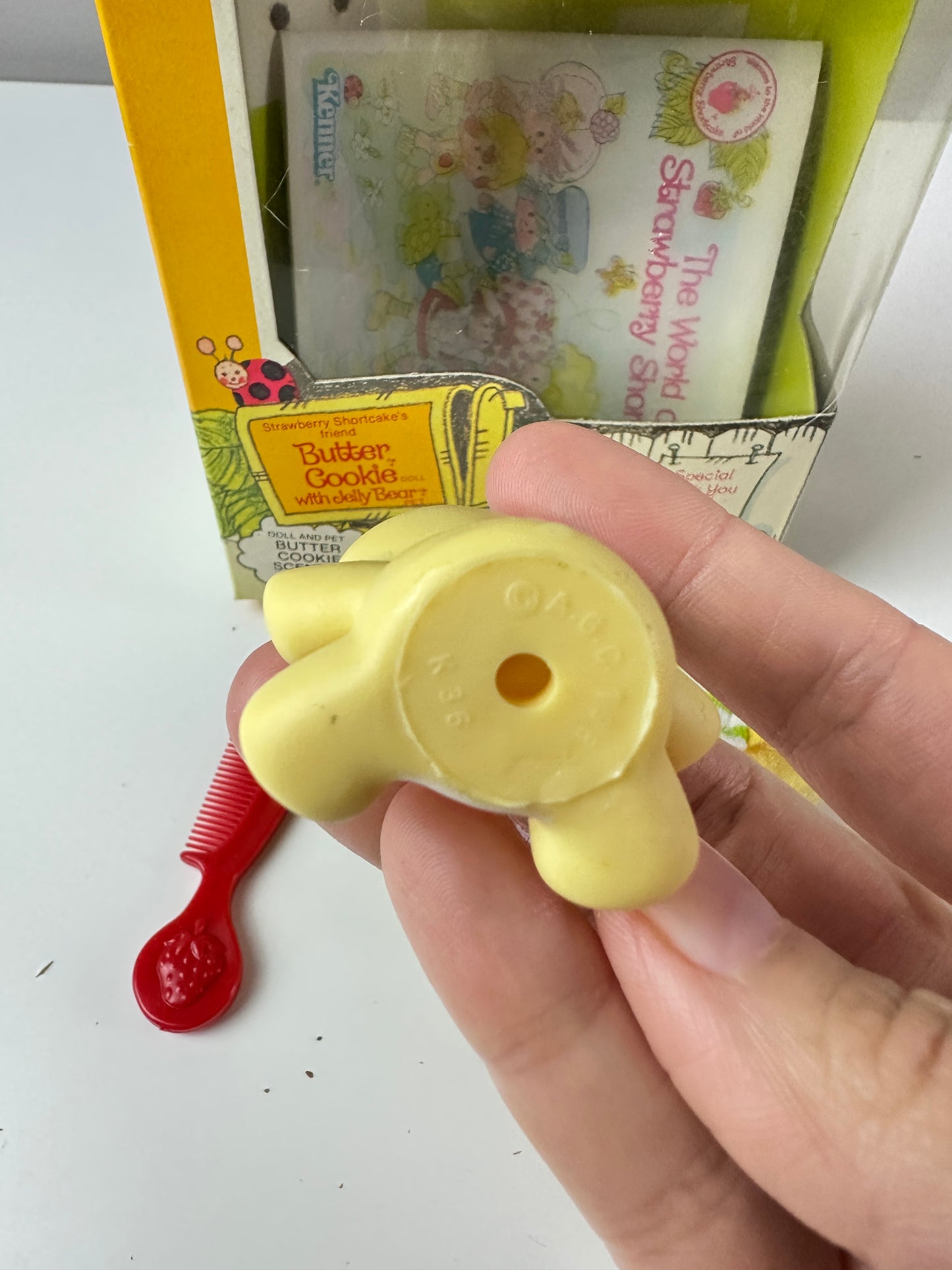 1982 Kenner Strawberry Shortcake Butter Cookie Doll with Box