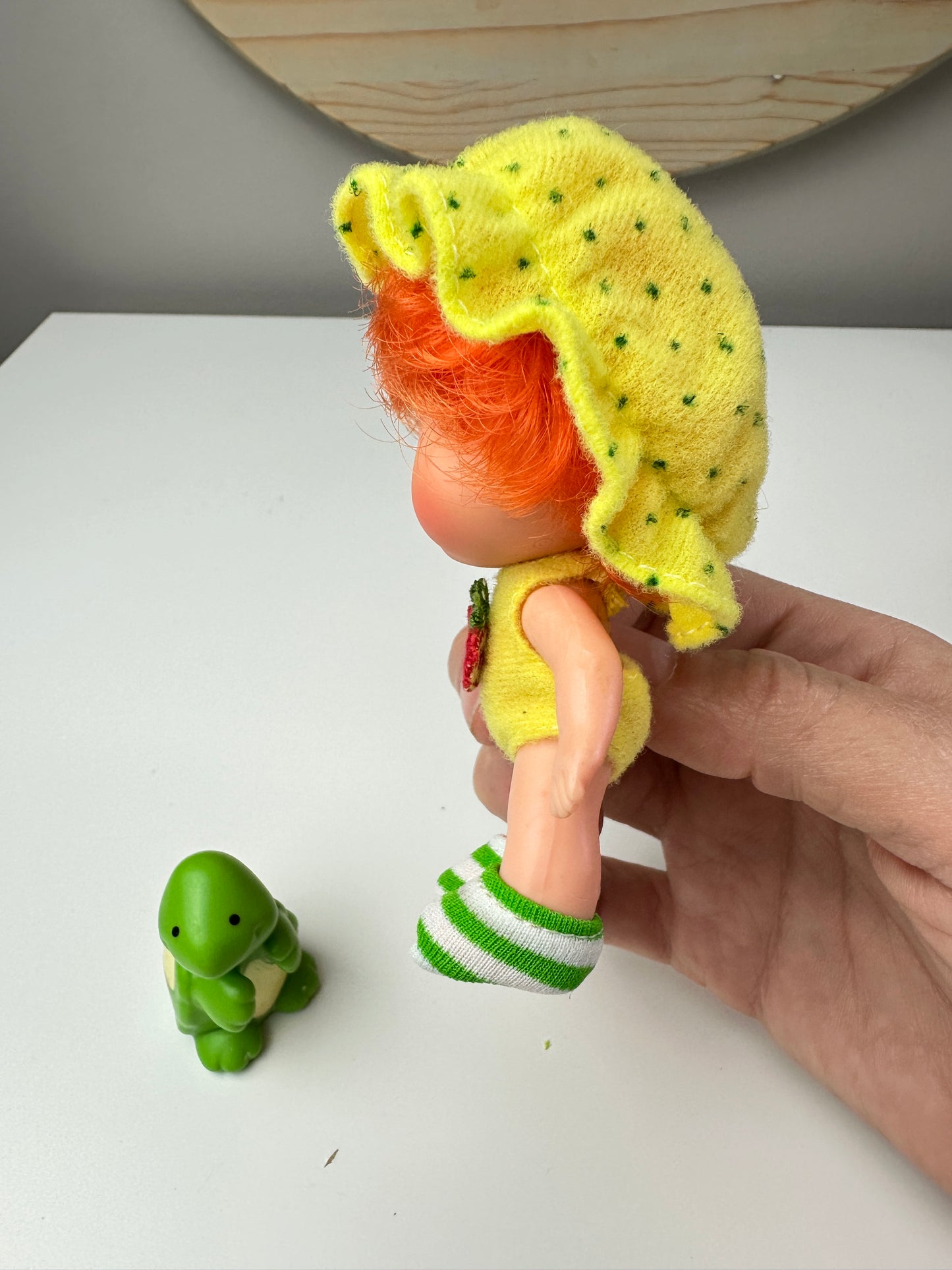 1982 Kenner Strawberry Shortcake Apple Dumplin' with Tea Time Turtle Doll