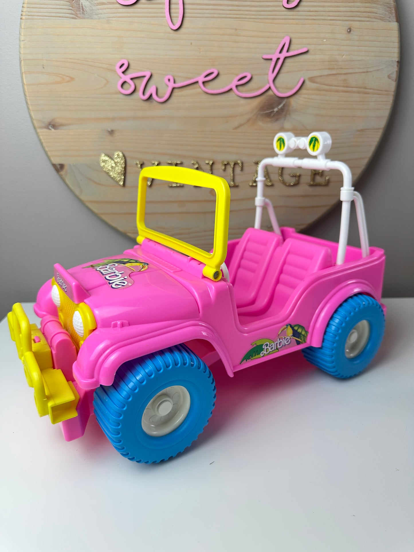 1980s Mattel Island Fun Barbie Jeep