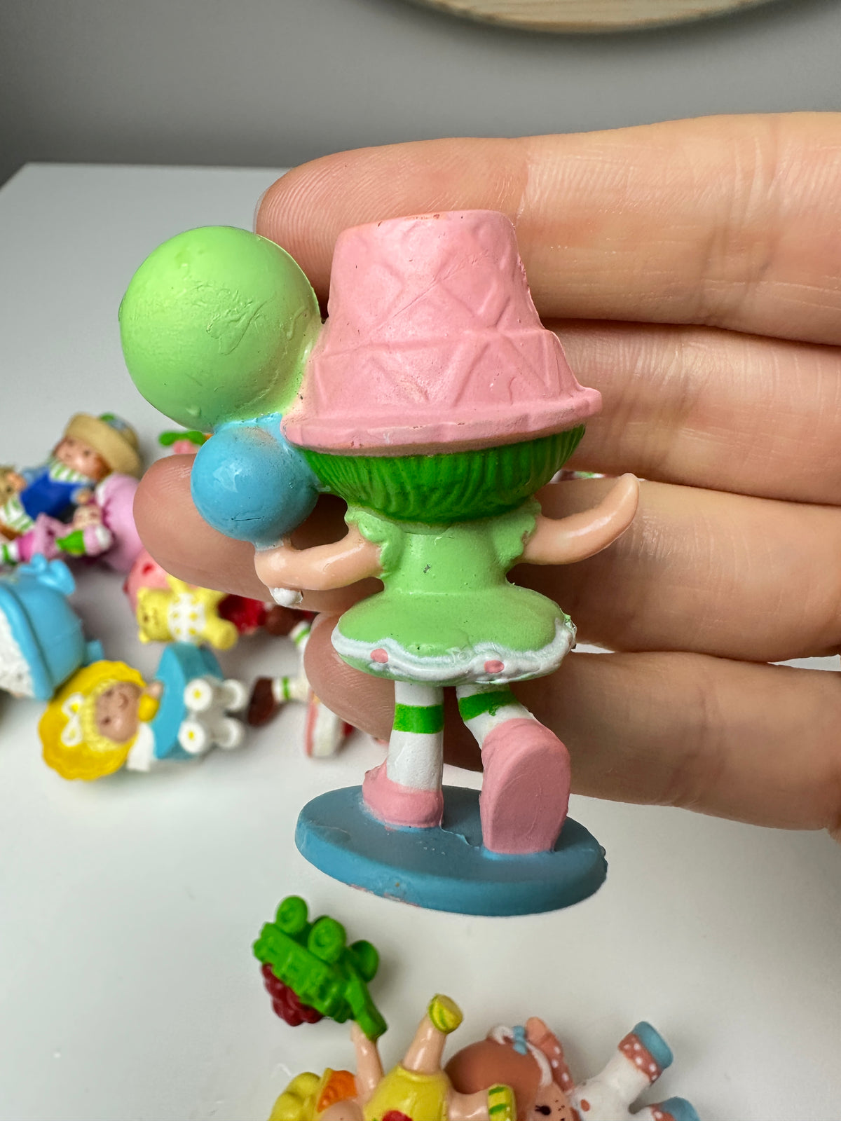 1980s Kenner Strawberry Shortcake Lime Chiffon with Balloons Miniature PVC