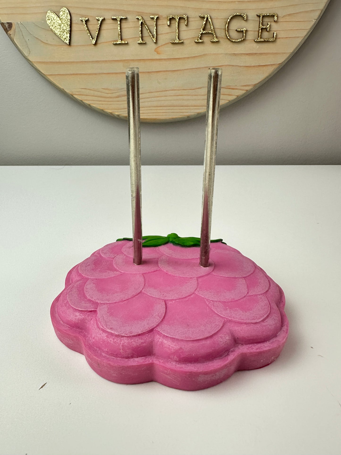 2005 Danbury Mint Raspberry Tart Porcelain Doll Stand