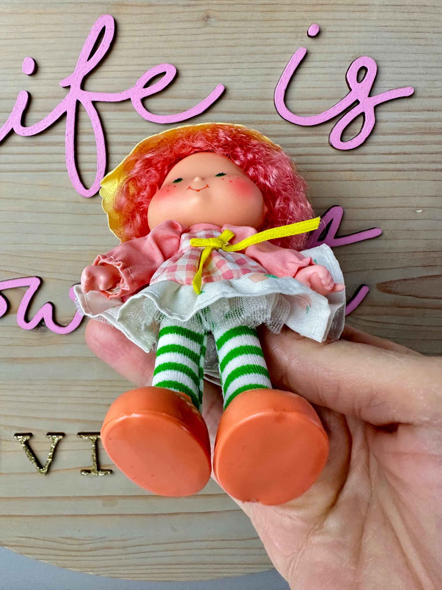 1984 Kenner Strawberry Shortcake Peach Blush with Melonie Belle Party Pleaser Doll *Berry Vault*