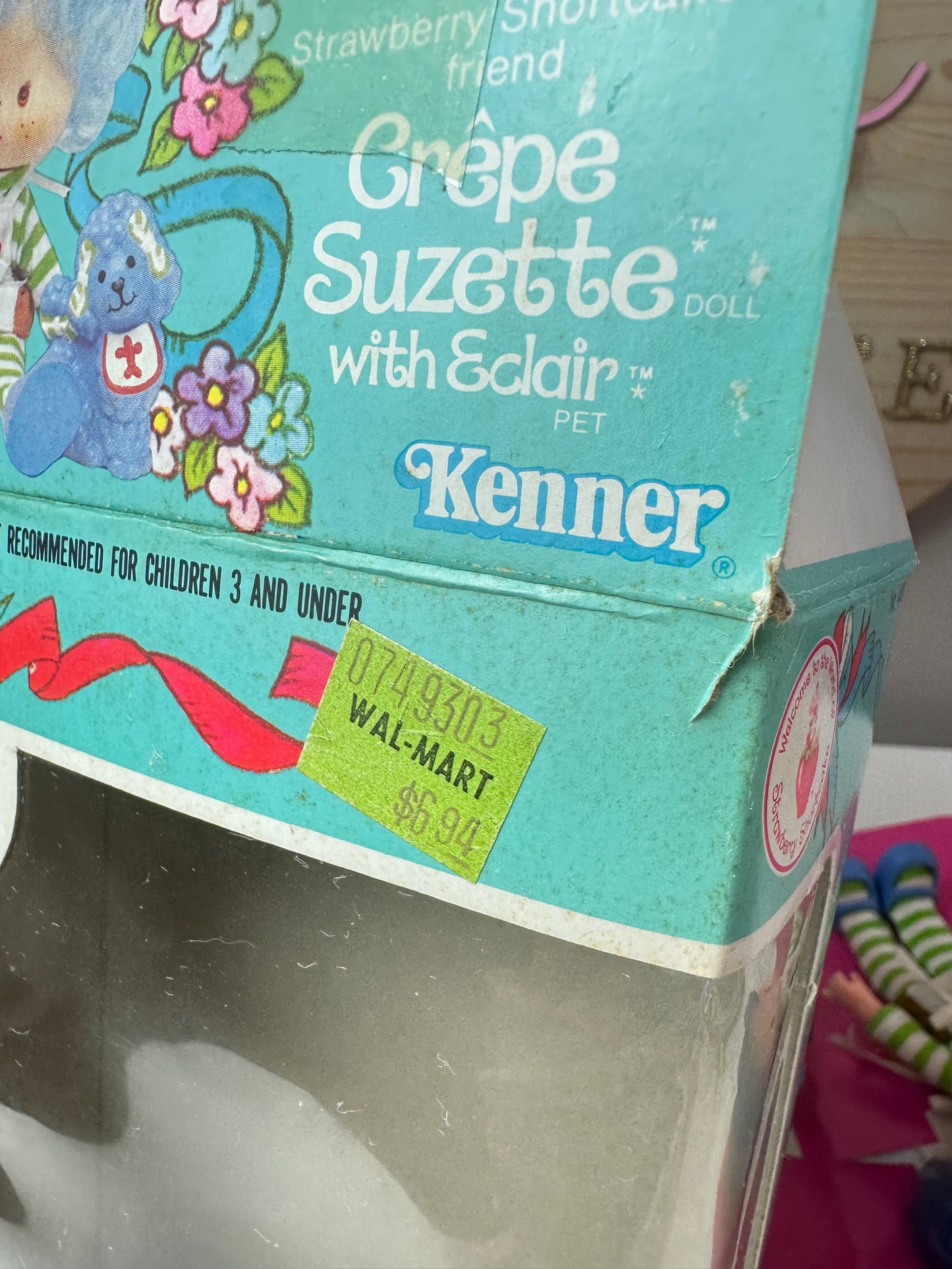 1982 Kenner Strawberry Shortcake Crepe Suzette with Eclair Doll