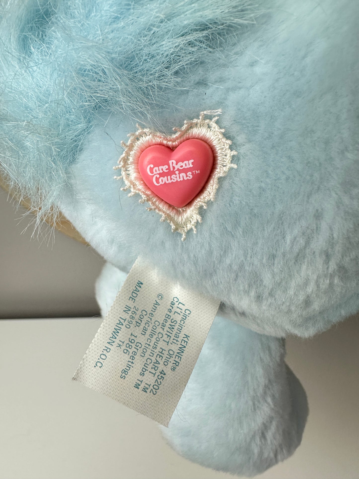 1986 Kenner Care Bear Cousins L'il Swift Heart Cub with Bottle