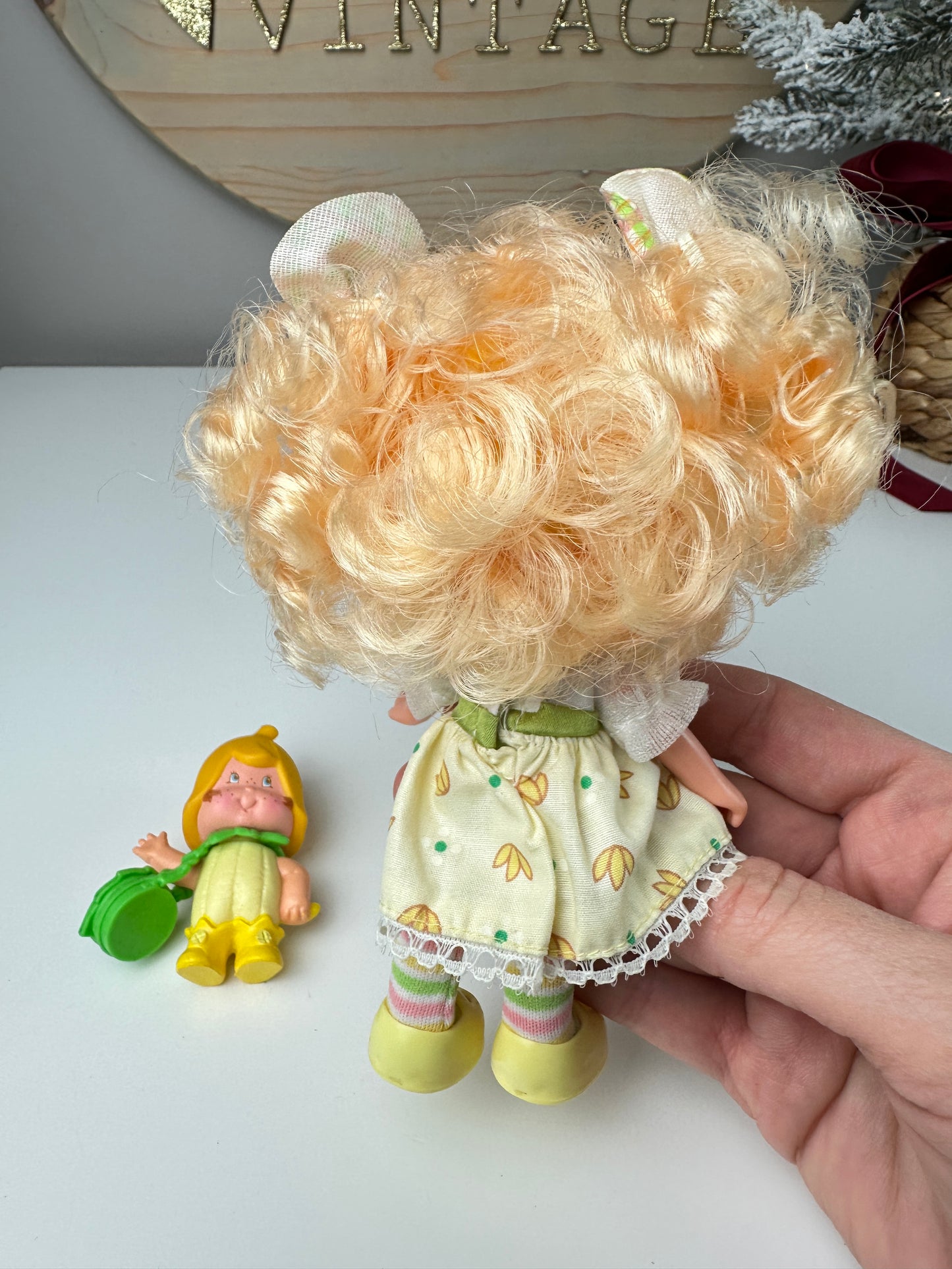 1985 Kenner Strawberry Shortcake Banana Twirl with Banana Berrykin Doll