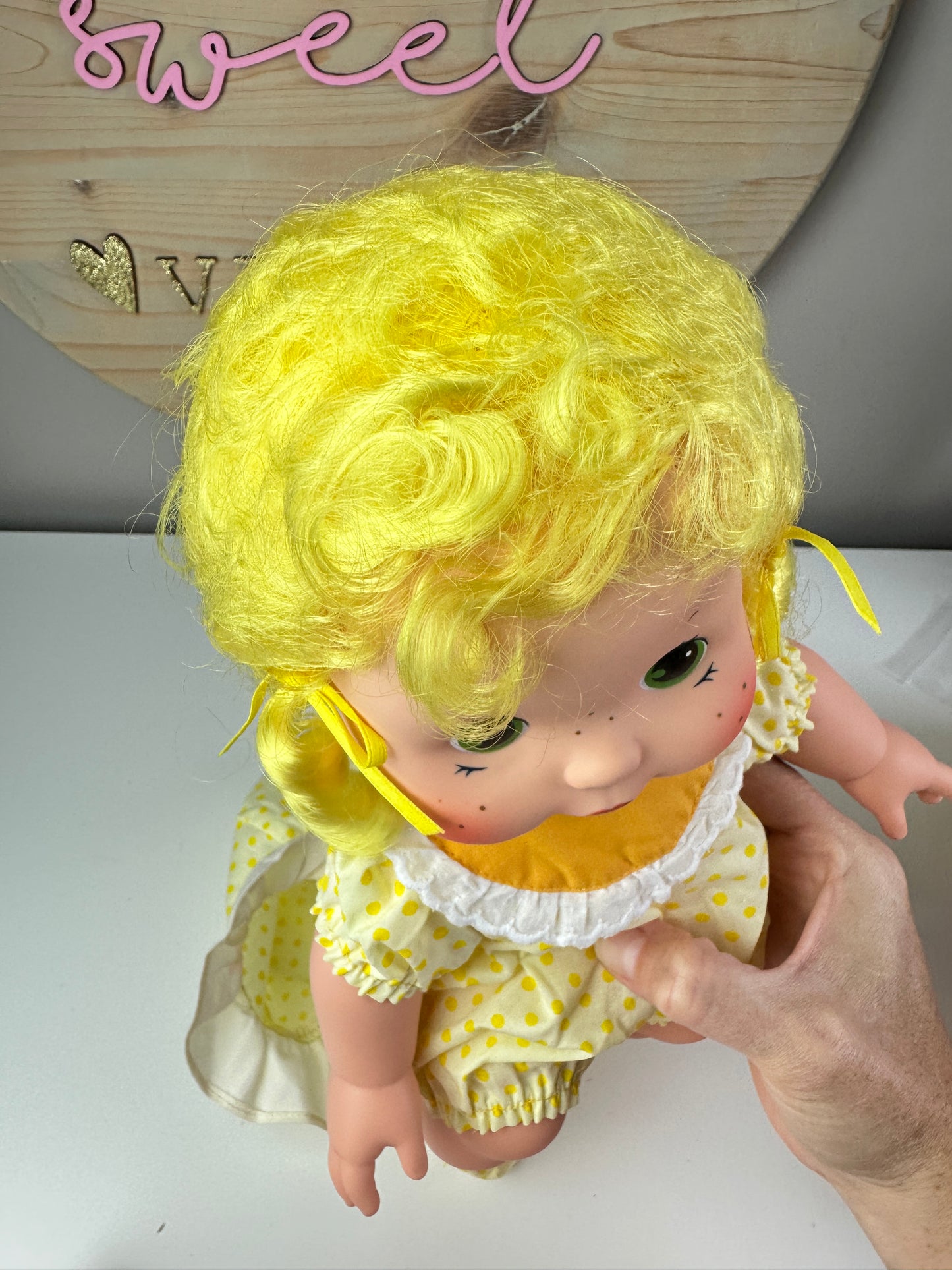1982 Kenner Strawberry Shortcake Lemon Meringue Blow Kiss Baby Doll *Berry Vault*
