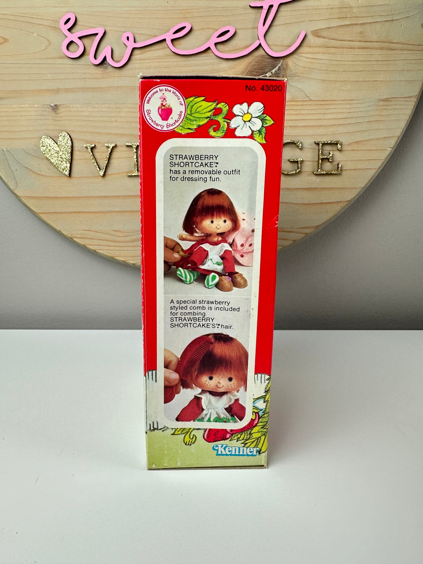 1982 Kenner Strawberry Shortcake with Custard Doll NRFB Sealed *Berry Vault*