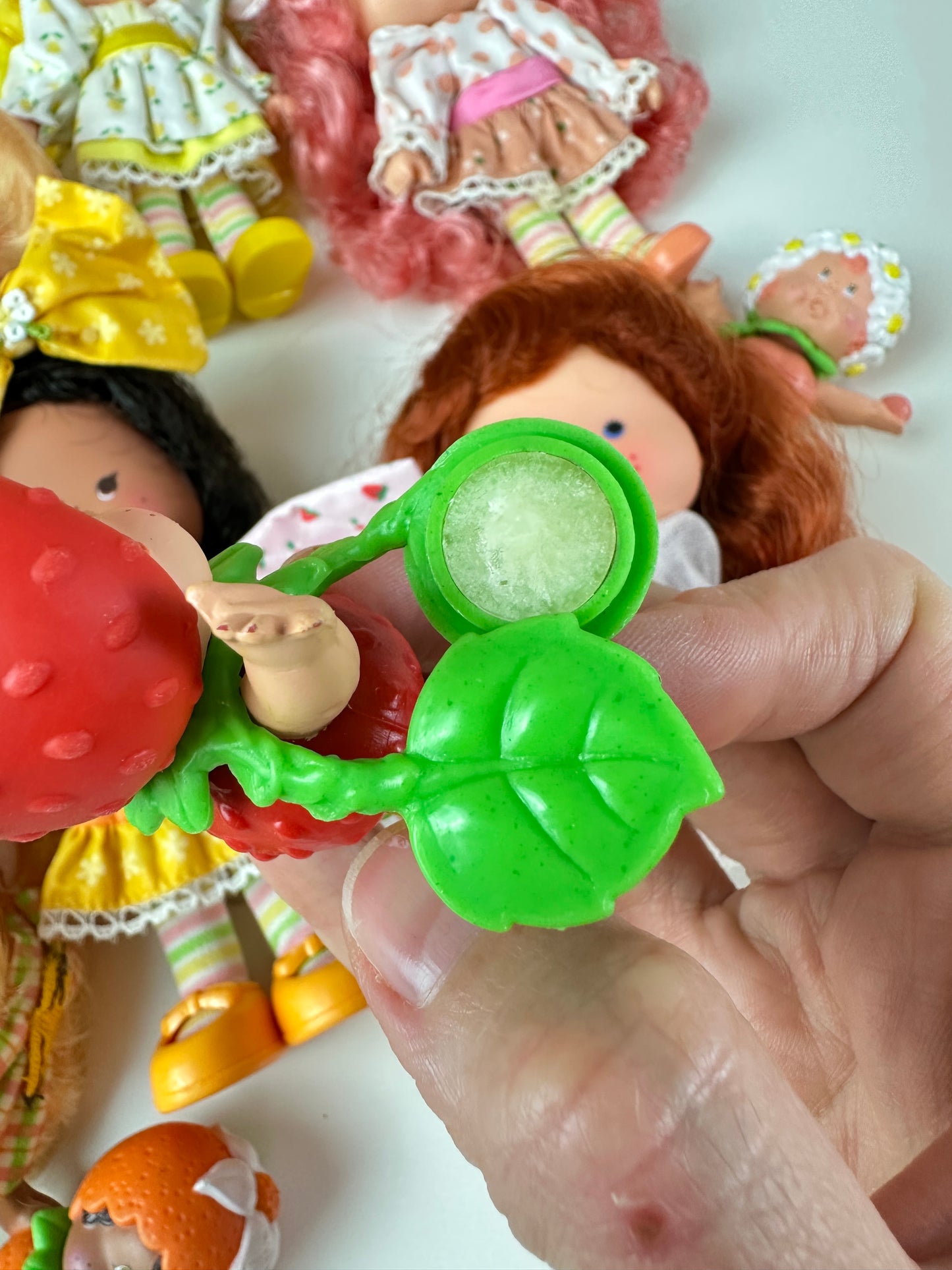 1985 Kenner Strawberry Shortcake COMPLETE Berrykin Doll Collection *Berry Vault*
