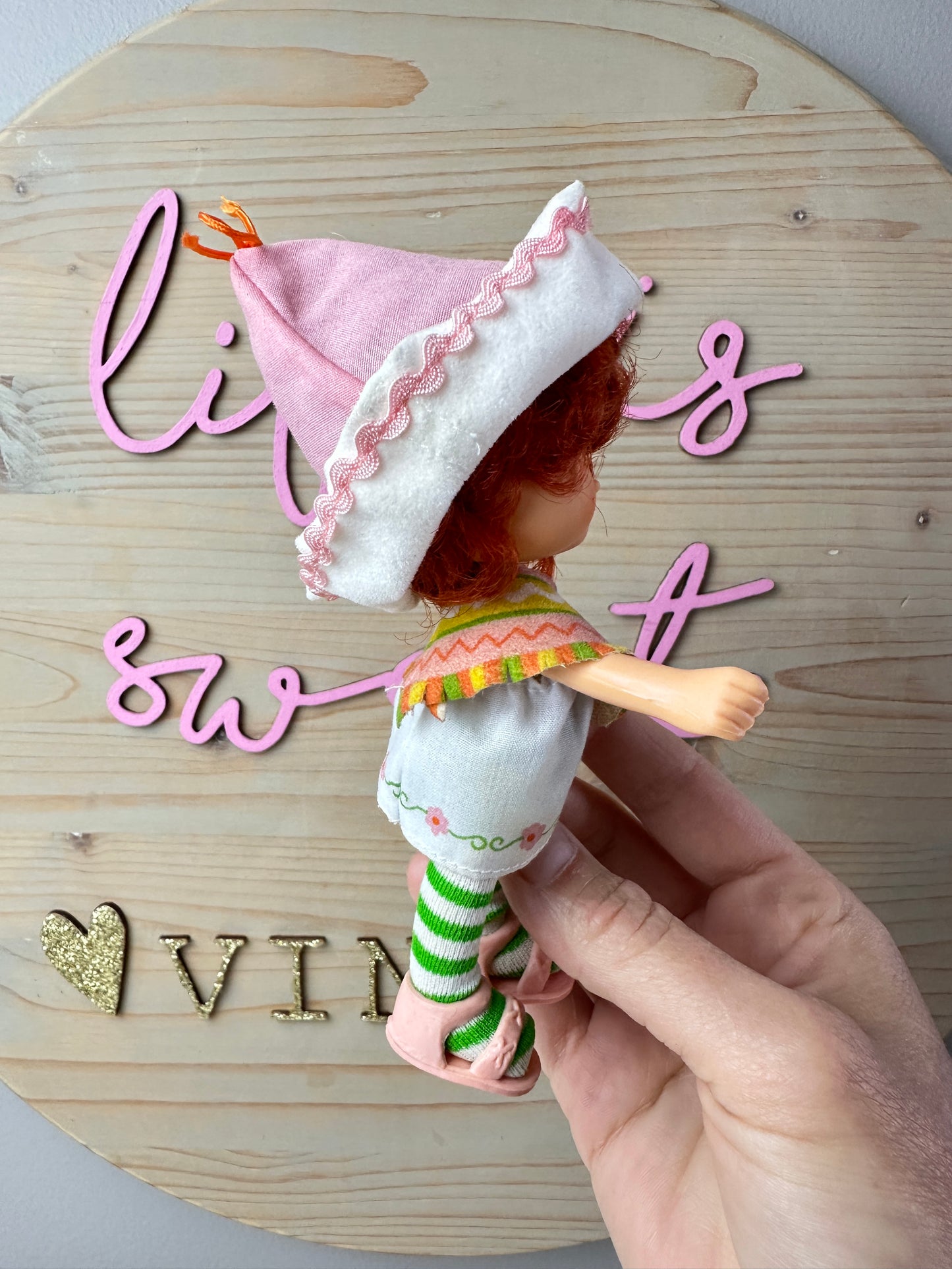 1983 Kenner Strawberry Shortcake Cafe Ole Doll