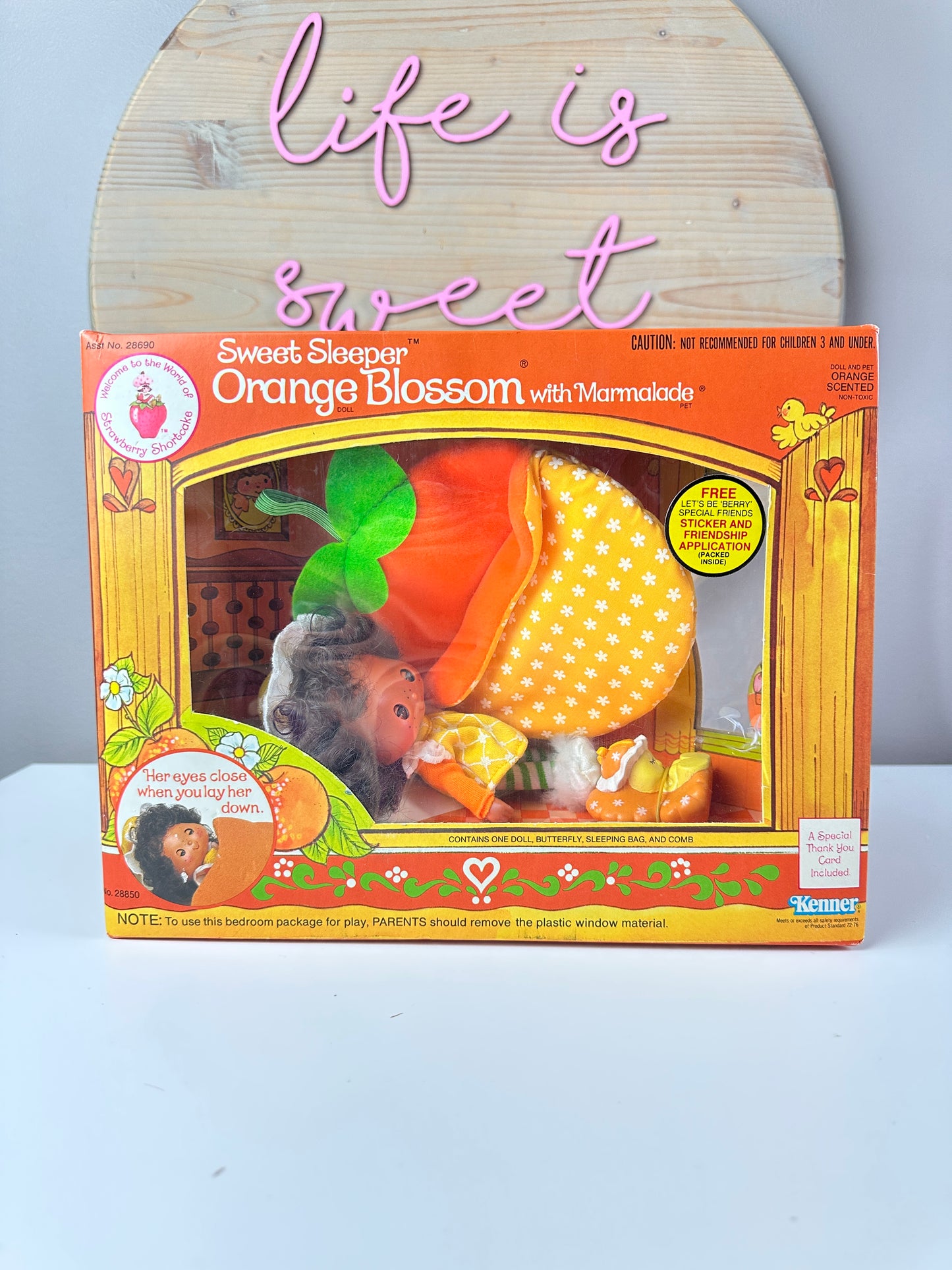1984 Kenner Strawberry Shortcake Orange Blossom Sweet Sleeper Doll NRFB