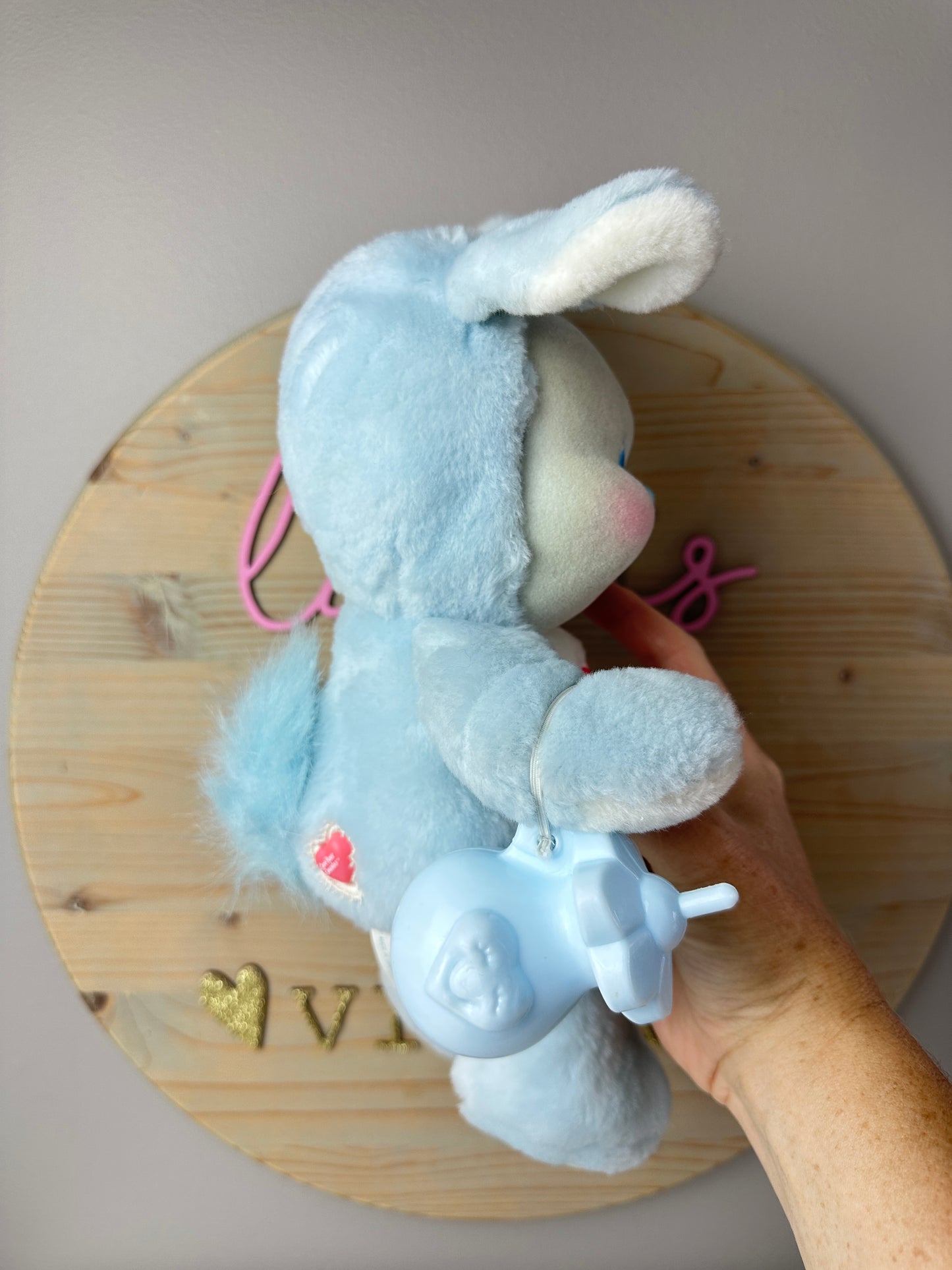 1986 Kenner Care Bear Cousins L'il Swift Heart Cub with Bottle