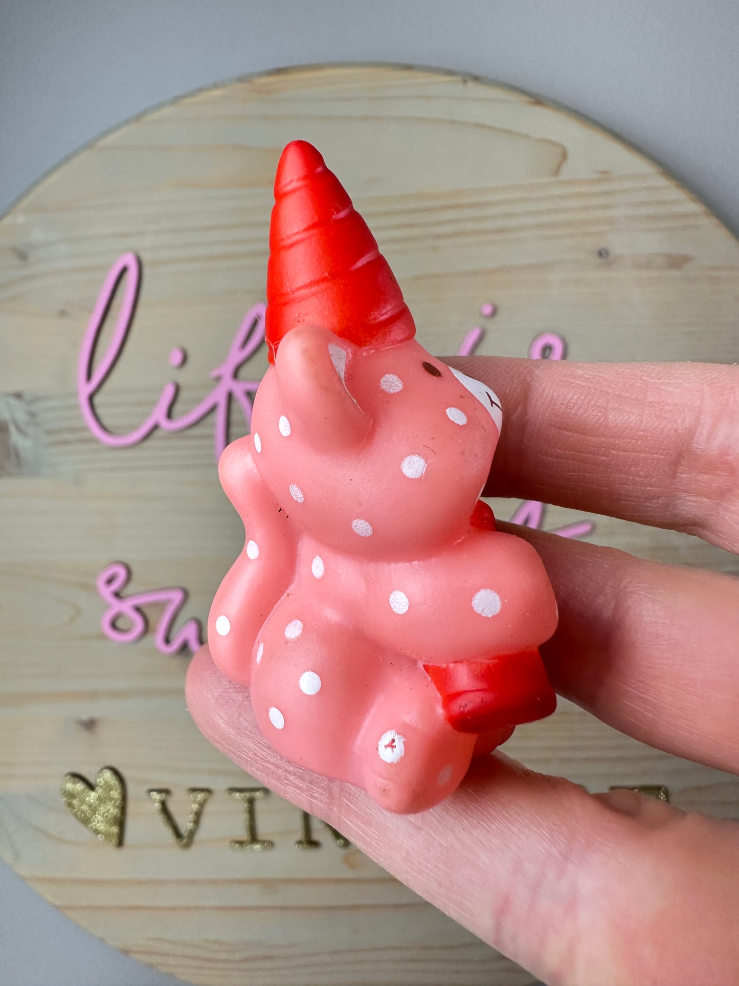 1984 Kenner Strawberry Shortcake Custard Party Pleaser Doll Pet