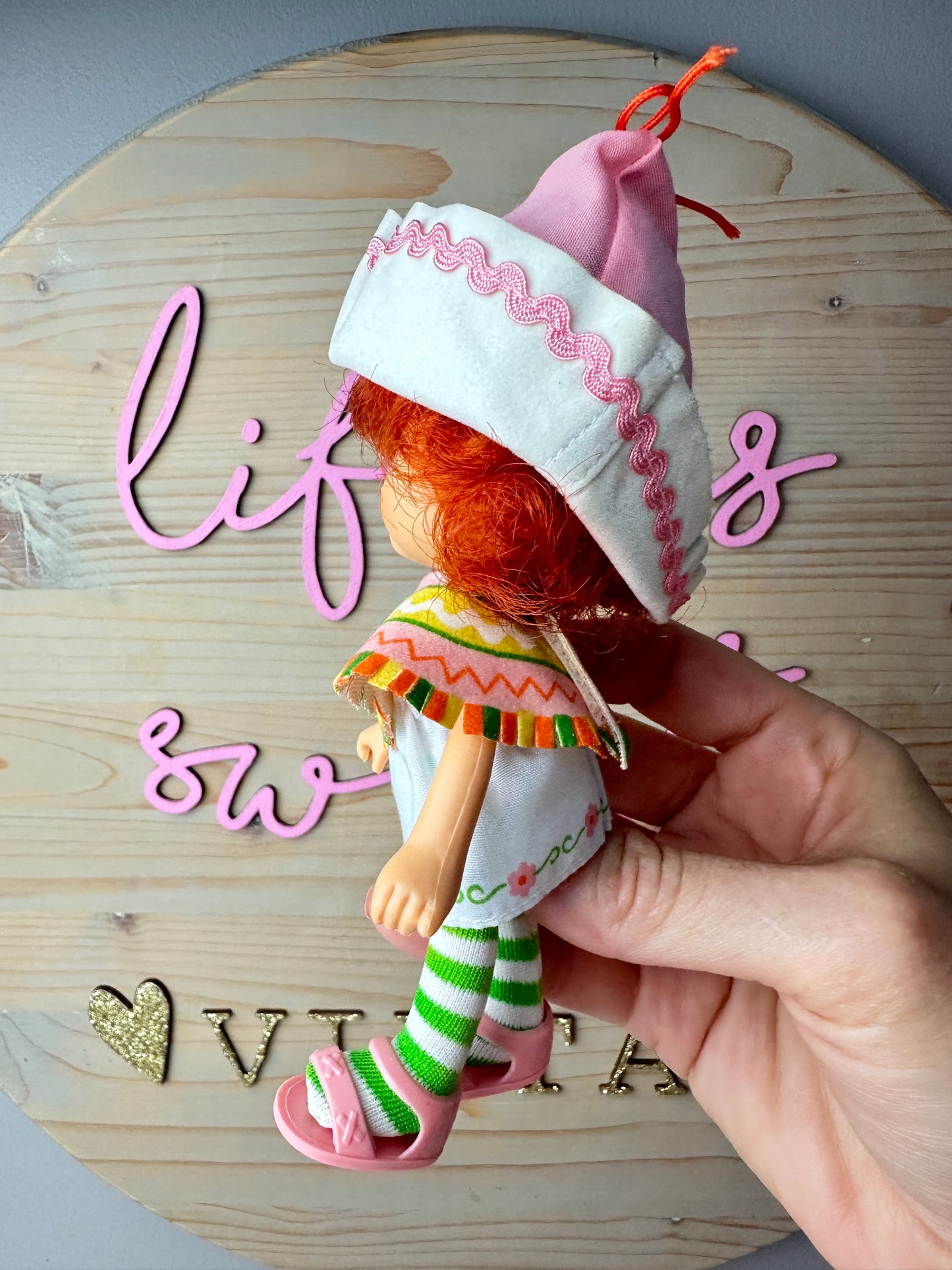 1983 Kenner Strawberry Shortcake Cafe Ole with Burrito Doll