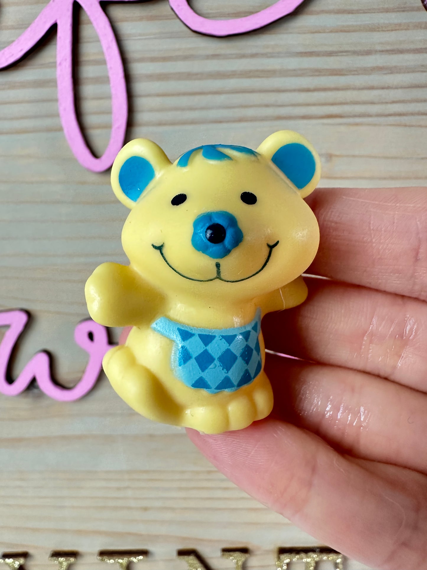 1982 Kenner Strawberry Shortcake Blueberry Muffin with Cheesecake Doll