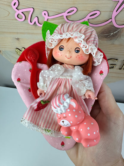 1984 Kenner Strawberry Shortcake with Custard Sweet Sleeper Doll with Sleeping Bag