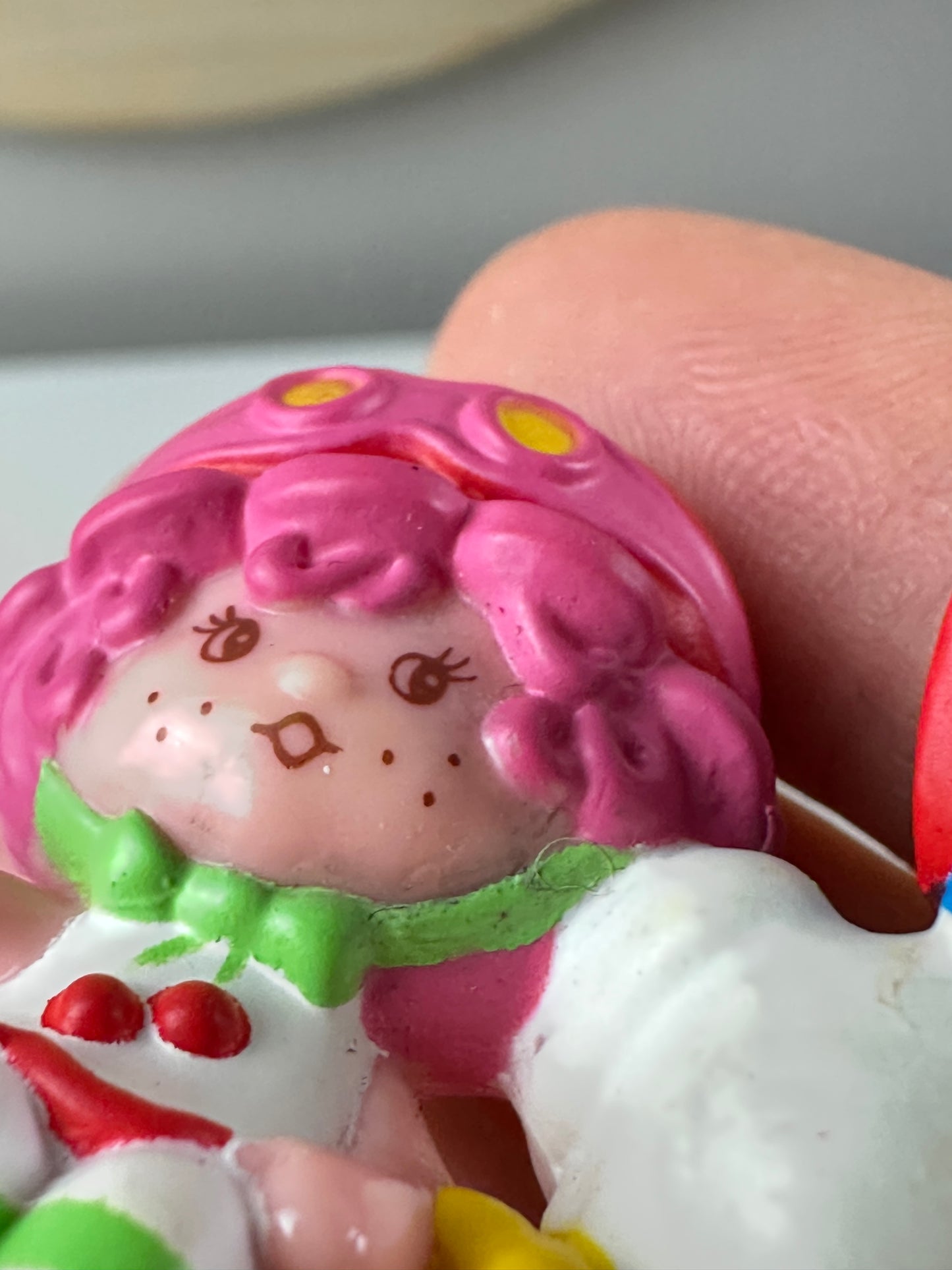 1984 Kenner Strawberry Shortcake Cherry Cuddler with Gooseberry Flying an Airplane Deluxe Mini PVC Figure *Berry Vault*