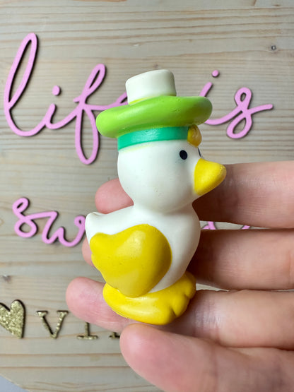 1983 Kenner Strawberry Shortcake Mint Tulip with Marsh Mallard *Berry Vault*