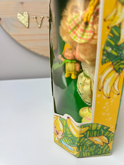 1985 Kenner Strawberry Shortcake Banana Twirl with Banana Berrykin Doll MIB *Berry Vault*