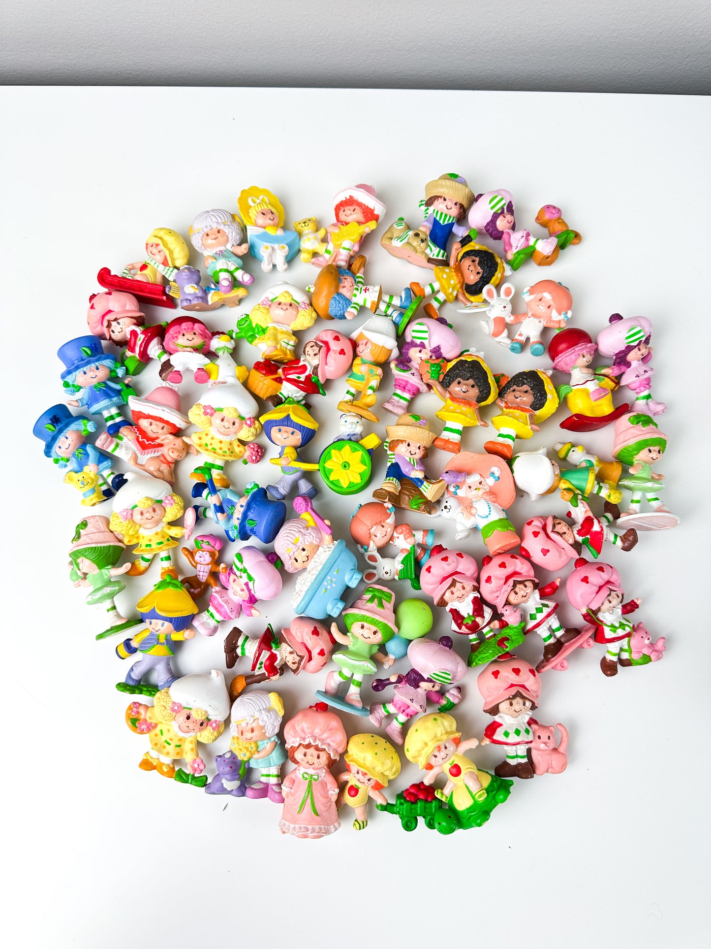 1980s Kenner Strawberry Shortcake Strawberryland Miniatures PVC Figures [Sold Separately]