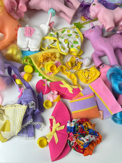 1980s G1 My Little Pony Lot with Accessories & Guide *Berry Vault*
