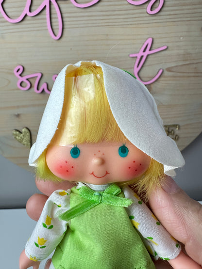 1983 Kenner Strawberry Shortcake Mint Tulip with Marsh Mallard *Berry Vault*
