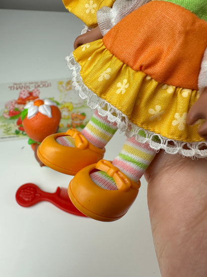 1985 Kenner Strawberry Shortcake Orange Blossom Berrykin Doll with Orange Berrykin *Berry Vault*