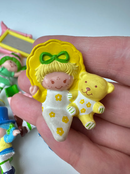 1983 Kenner Strawberry Shortcake Deluxe Miniatures [Sold Separately]