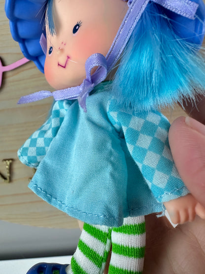 1982 Kenner Strawberry Shortcake Blueberry Muffin with Cheesecake Doll
