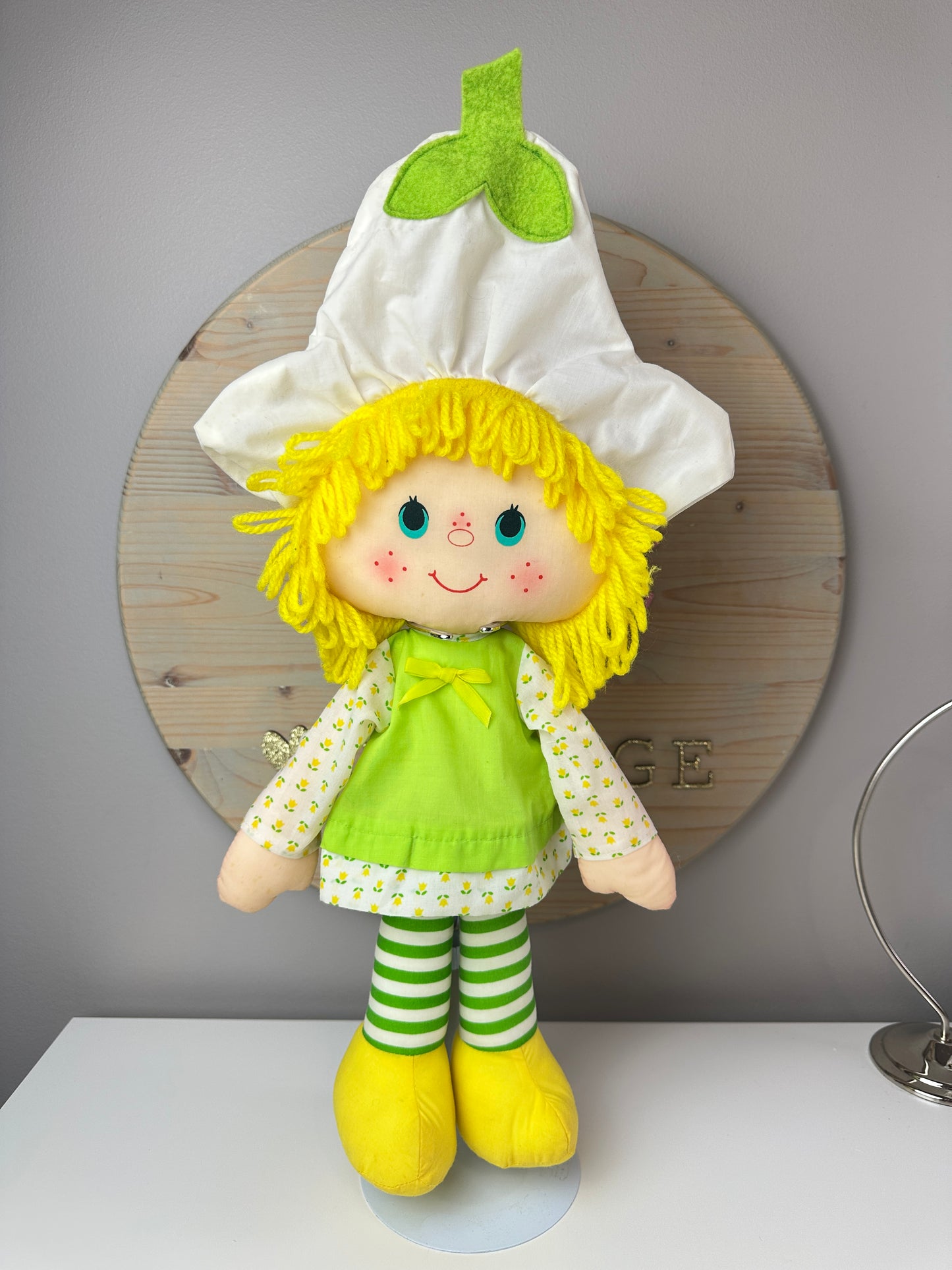 1984 Kenner Strawberry Shortcake Mint Tulip Rag Doll