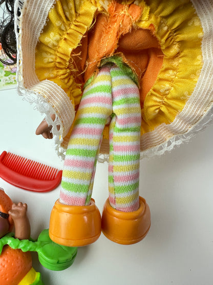 1985 Kenner Strawberry Shortcake Orange Blossom Berrykin Doll with Orange Berrykin *Berry Vault*