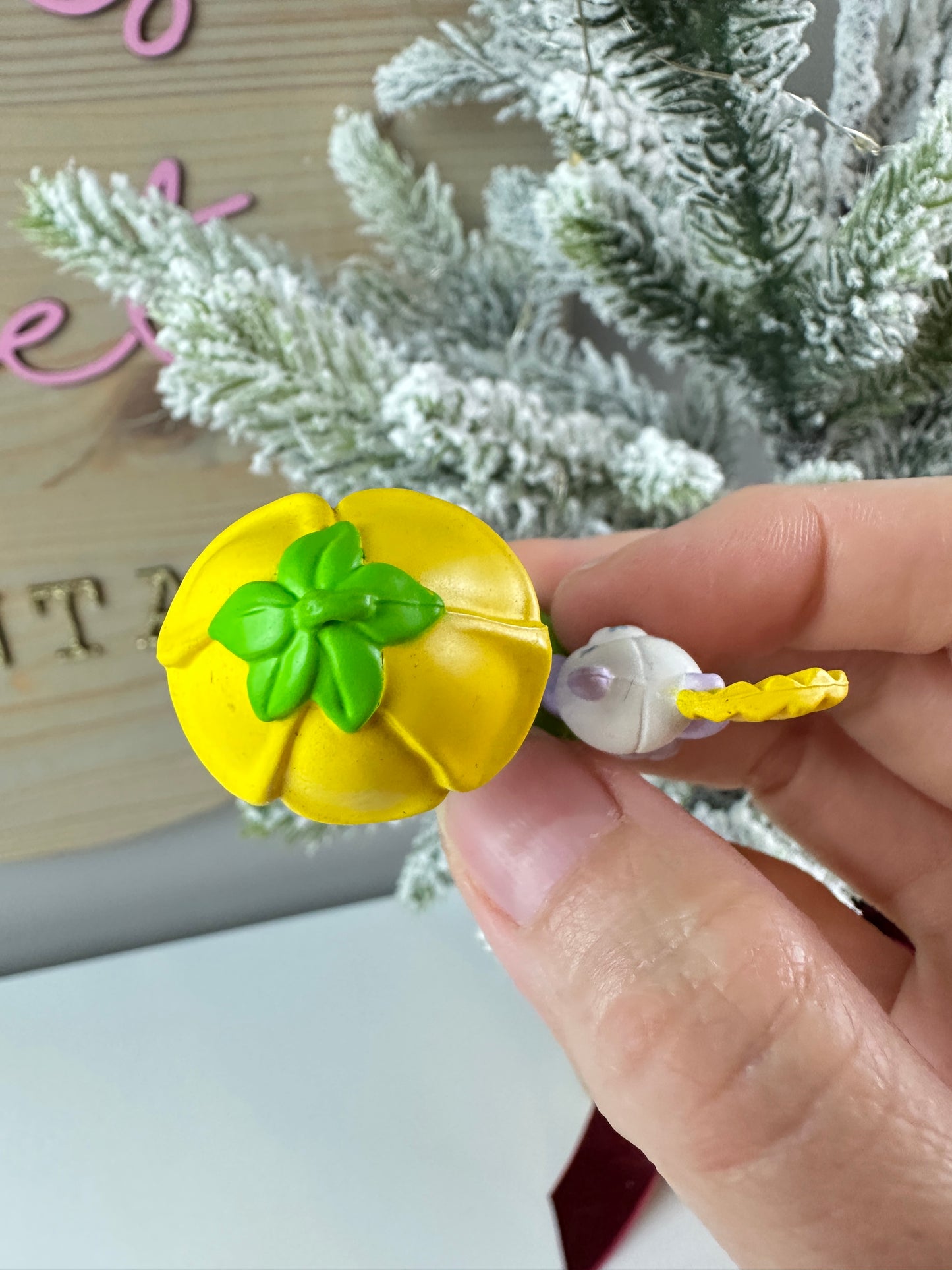 1984 Kenner Strawberry Shortcake Almond Tea with Marza Panda Deluxe Miniature *Berry Vault*