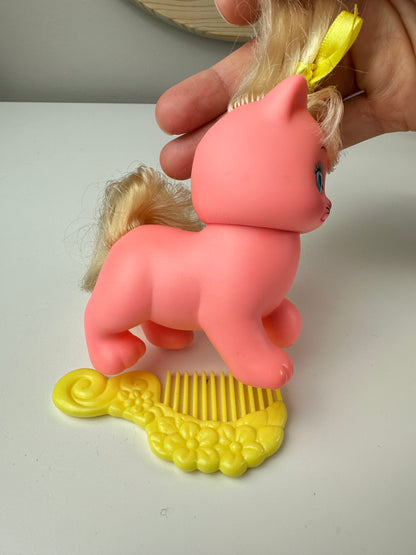 1989 Mattel Little Pretty Polished Paws Catra with Comb & Ribbon
