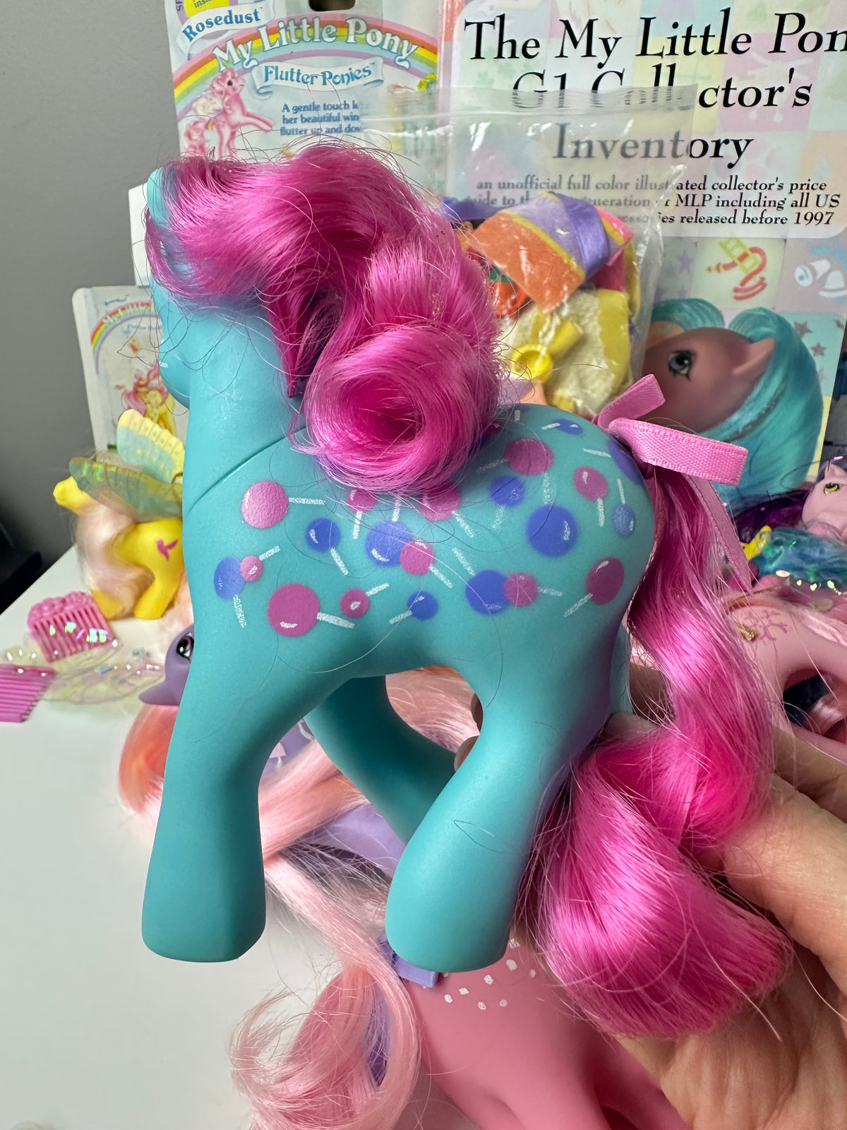 1980s G1 My Little Pony Lot with Accessories & Guide *Berry Vault*