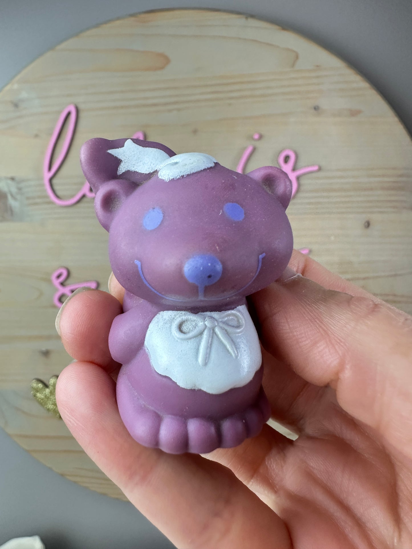 1982 Kenner Strawberry Shortcake Souffle Doll Pet #1 *Berry Vault*