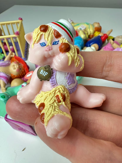 1980s Cabbage Patch Kids Miniatures Mini PVC Figures [Sold Separately]