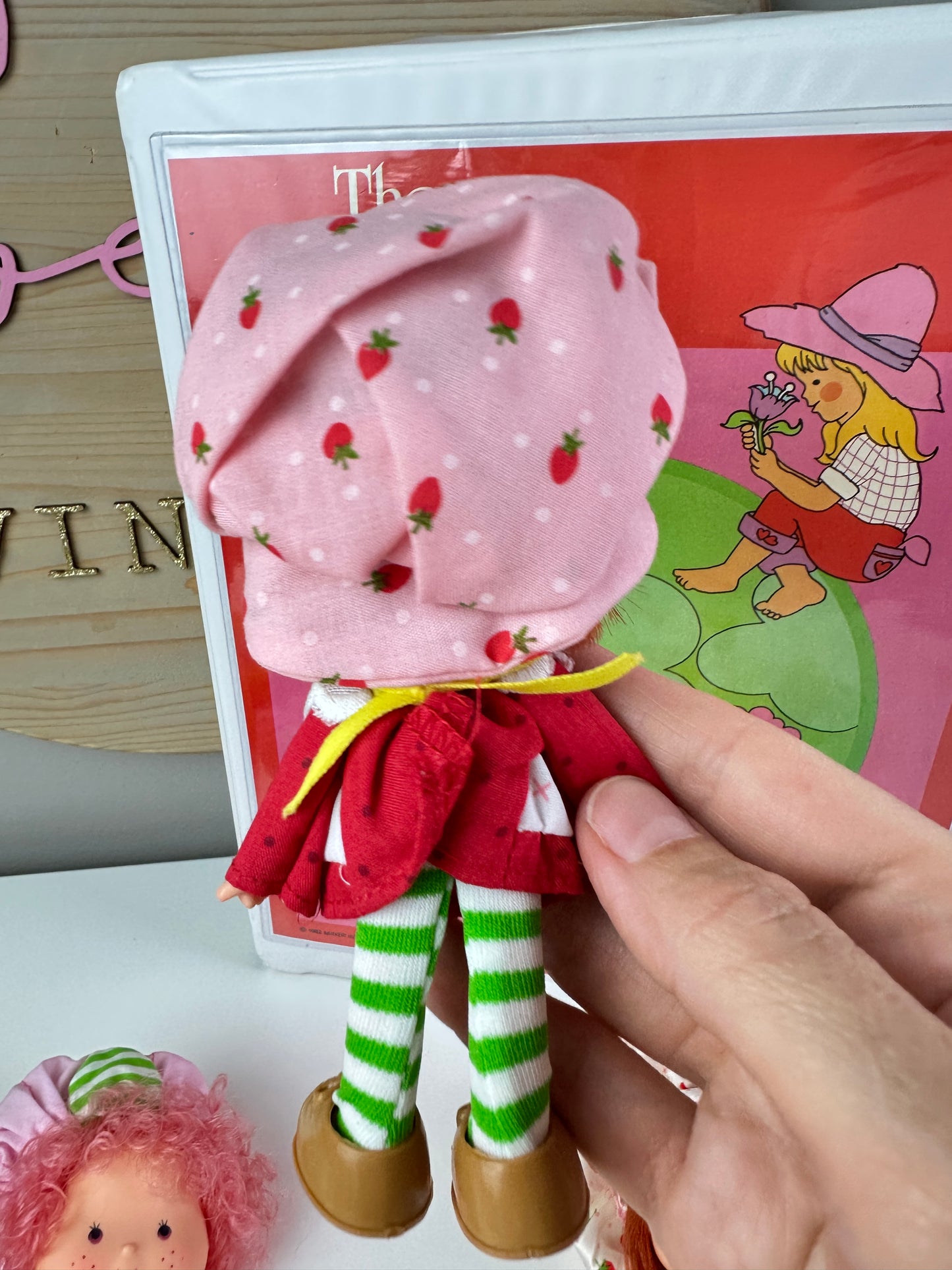 🎉 SHOP MY BINS 🎉 1980s Kenner Strawberry Shortcake Dolls Unplayed With [Sold Separately]