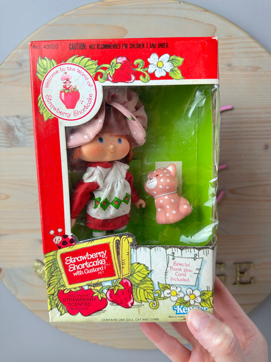 1982 Kenner Strawberry Shortcake with Custard Doll NRFB Sealed