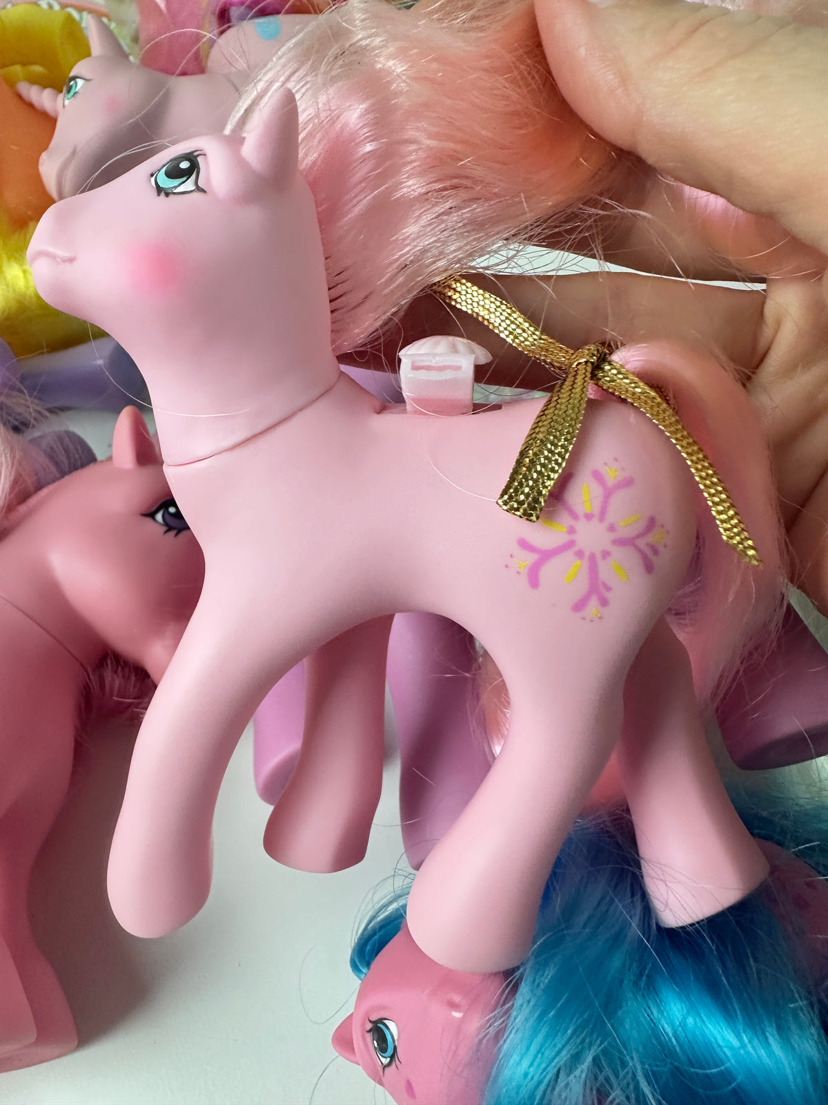1980s G1 My Little Pony Lot with Accessories & Guide *Berry Vault*