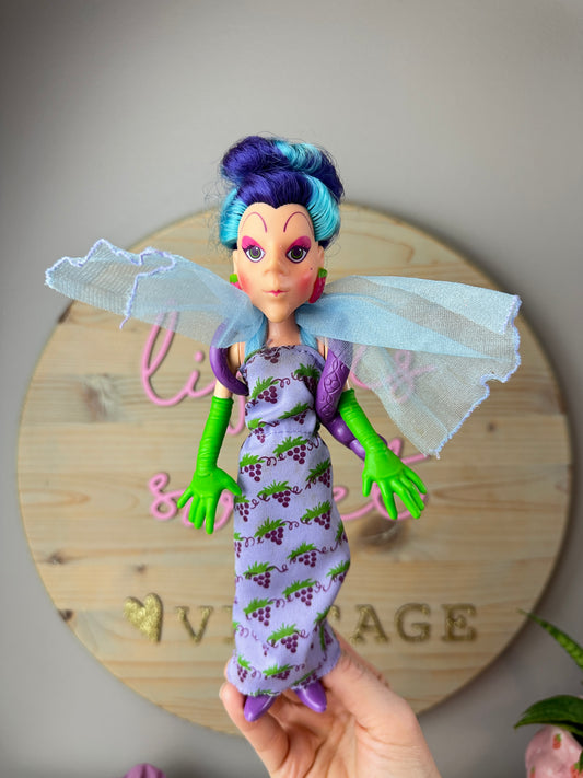 1982 Kenner Strawberry Shortcake Sour Grapes with Dregs Doll