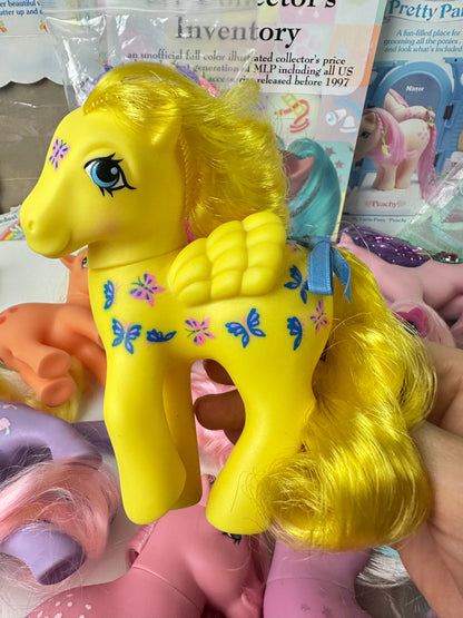 1980s G1 My Little Pony Lot with Accessories & Guide *Berry Vault*
